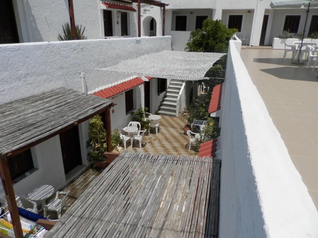Aeolos Hotel Apartments Gythio Exterior photo