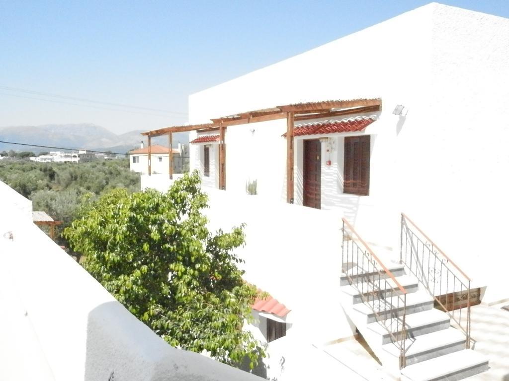 Aeolos Hotel Apartments Gythio Room photo